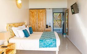 Les Galets Rouges Lodges & Spa